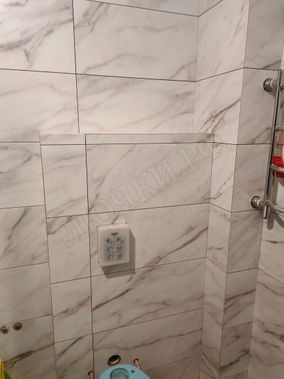 Люк под плитку Нажимной Апельсин 200*950 Люк под плитку Нажимной Апельсин 200*950