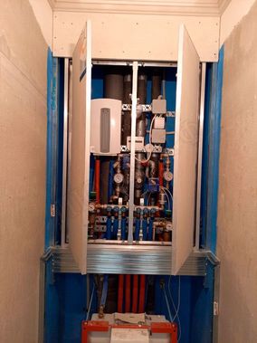 Люк под плитку Секрет 3.0, 2 створки 700*300 Люк под плитку Секрет 3.0, 2 створки 700*300