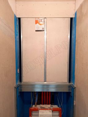 Люк под плитку Секрет 3.0, 2 створки 700*300 Люк под плитку Секрет 3.0, 2 створки 700*300