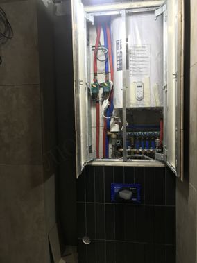 Люк под плитку Секрет 3.0, 2 створки 700*300 Люк под плитку Секрет 3.0, 2 створки 700*300