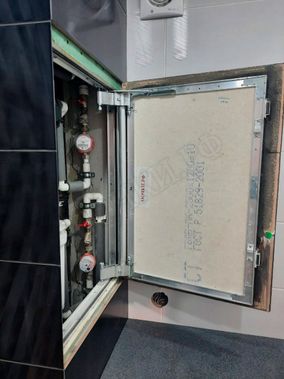 Люк под плитку Секрет 3.0 400*900, с антипровисом Люк под плитку Секрет 3.0 400*900, с антипровисом